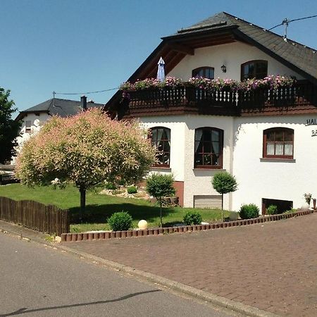 Haus Baerbel Apartment Geisfeld  Exterior photo